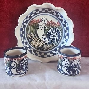 Set of 3 Hand Made Pie Dish and 2 Mugs. Roaster Design.